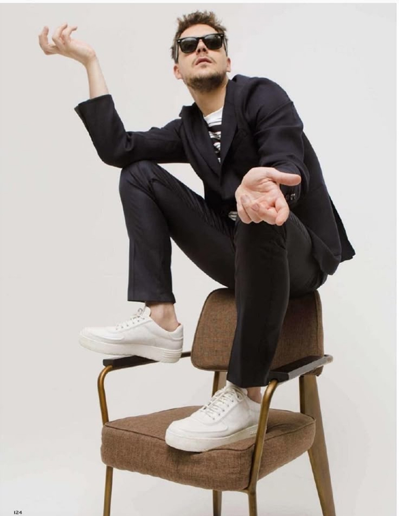 Ведущий — фото 1